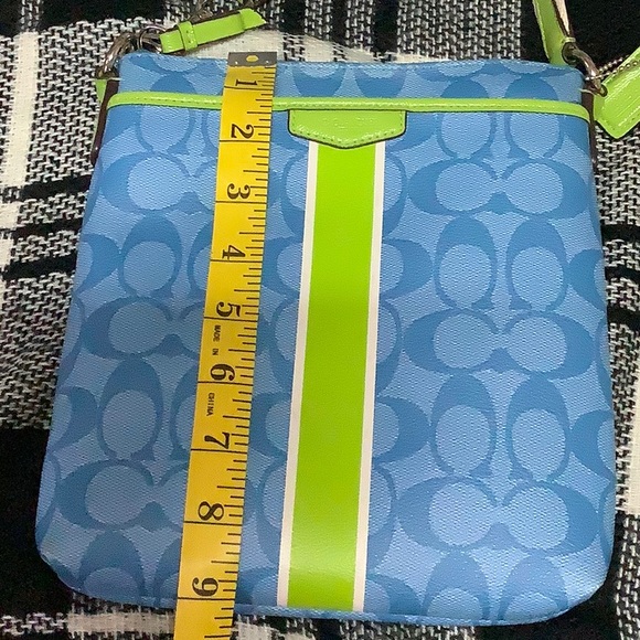 Coach blue with green stripe signature hipster - Picture 8 of 9